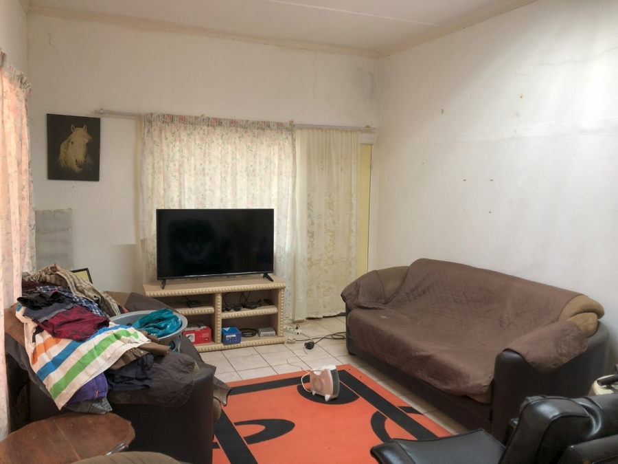 3 Bedroom Property for Sale in Petrusburg Free State